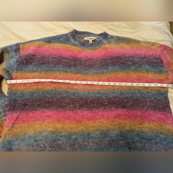 Rainbow 🌈 Oversized Sweater M - Picture 5 of 6